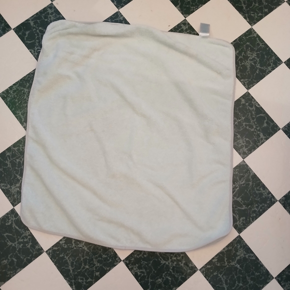 Disney Winnie The Pooh Hooded Towel - Picture 16 of 16